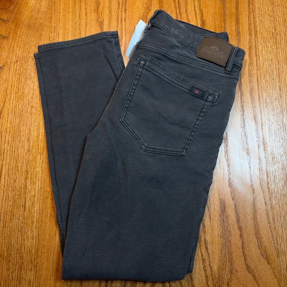 Faherty Stretch Terry Pants Mens 30X28 Charcoal Gray Slim Straight MBF2437 NWOT